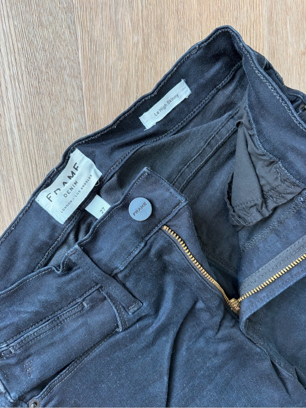 Frame Denim Black Women's Skinny Jeans - Picture 3 of 5